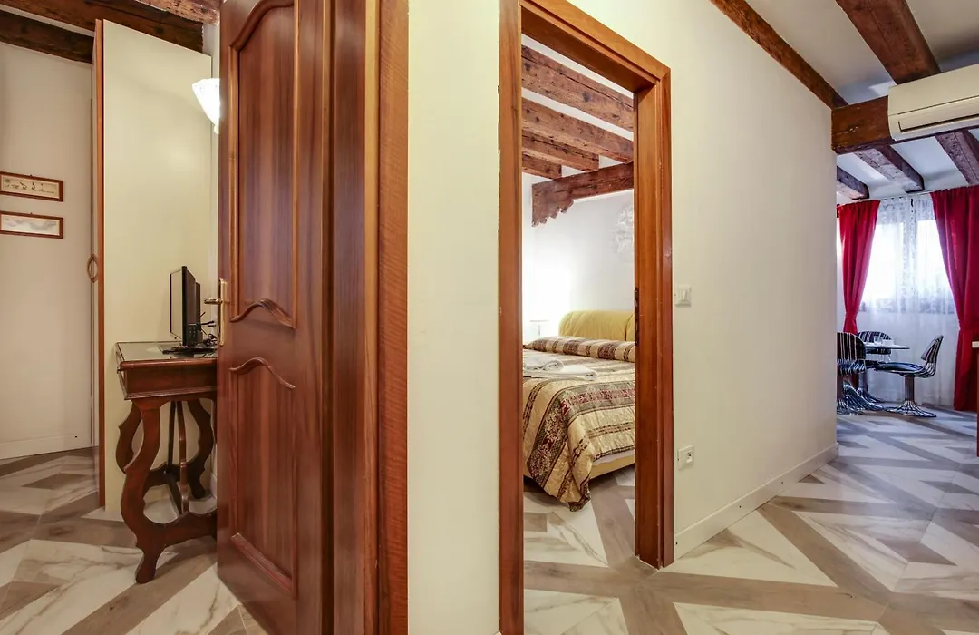 Casa Angeli L.T. M0270422137-1